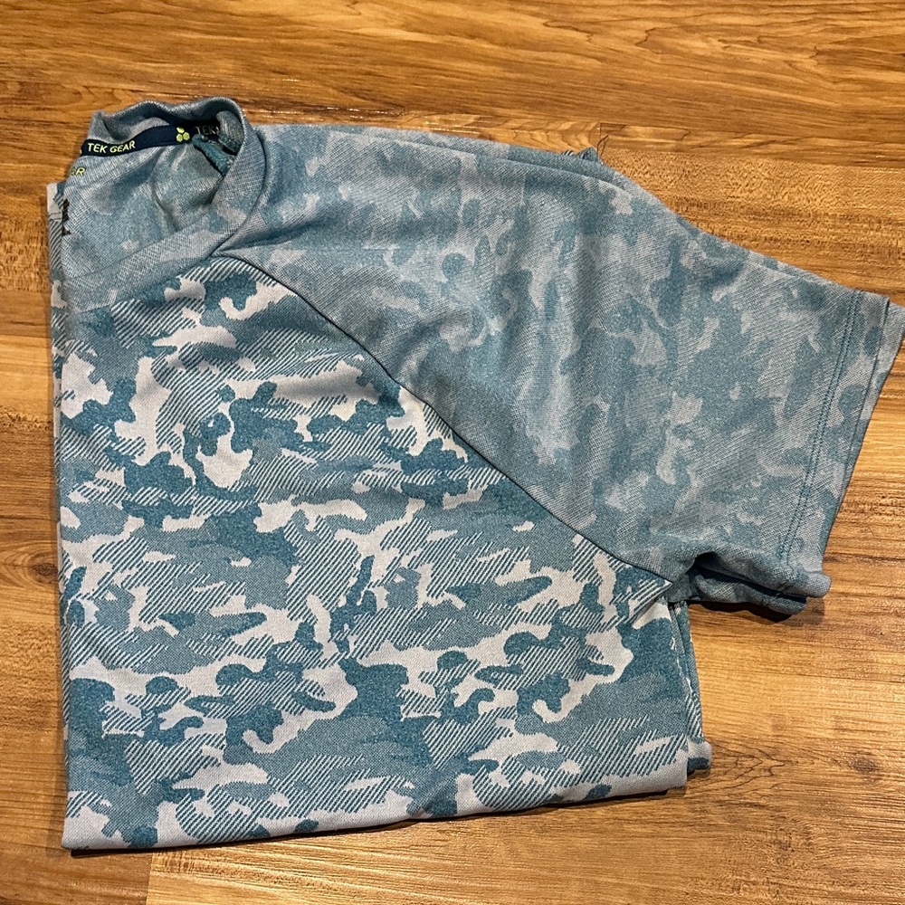 Tek Gear Blue Camo Shirt